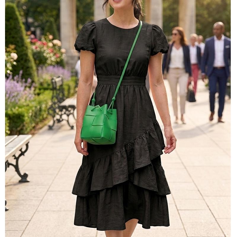Bottega Veneta Cassette Small Bucket Shoulder Bag Leather Green