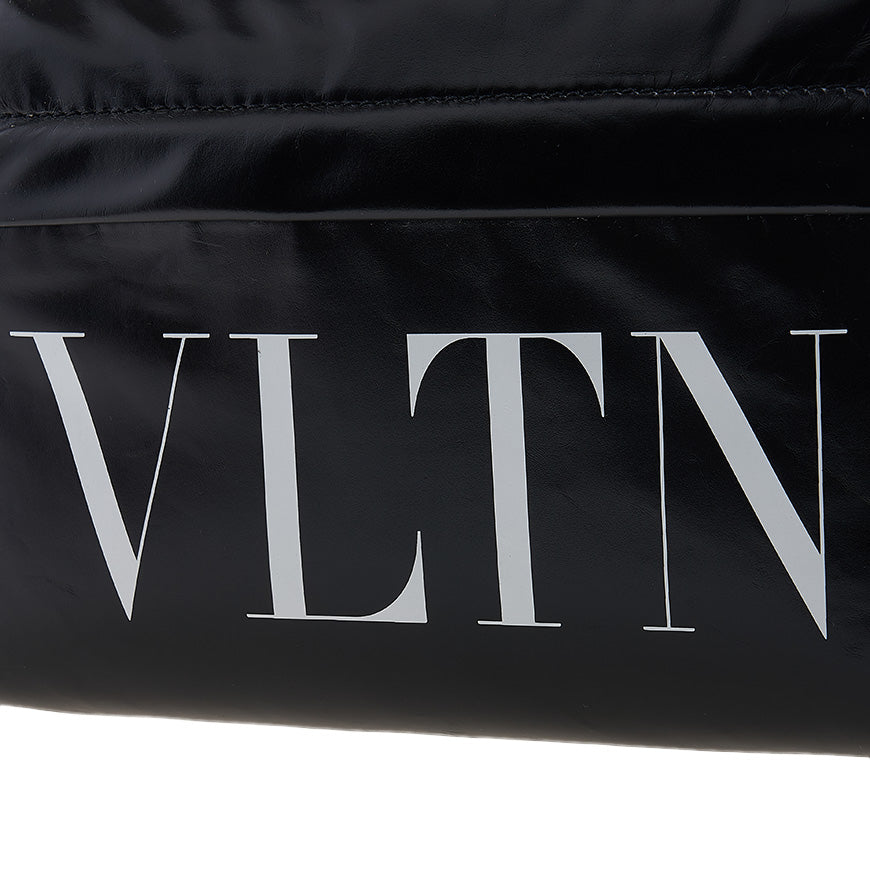 VALENTINO VLTN Logo Black Unisex Clutch Pouch 2Y2P0U02 MWL 0NI 1