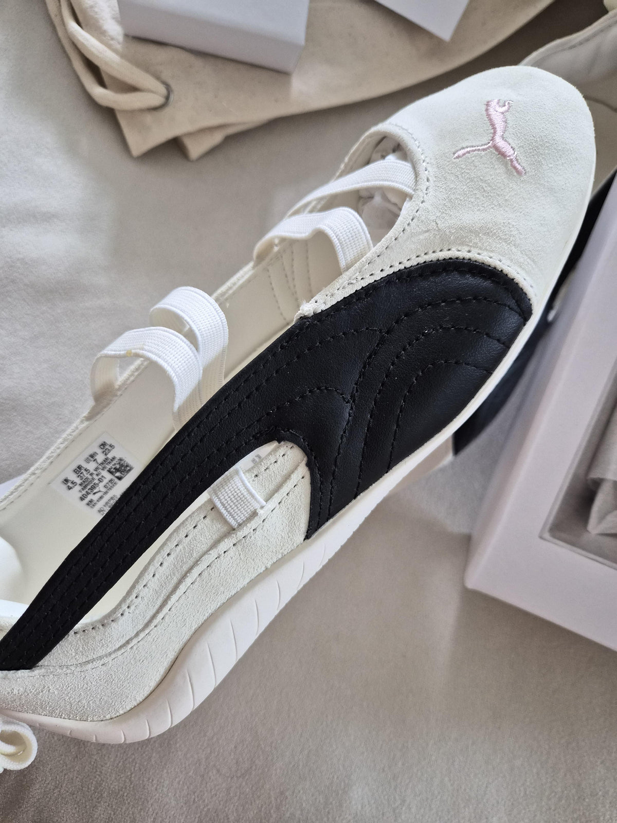 PUMA x ROSE Speedcat Ballet SD Warm White Black Low Top Sneakers 404395 01