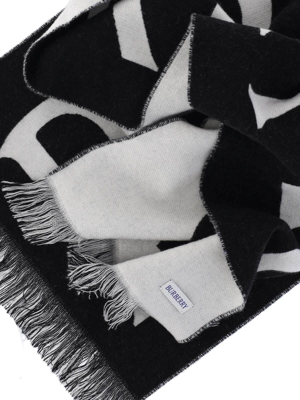 BURBERRY Beige Check Wool Scarf