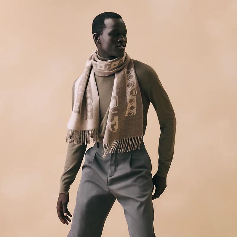 HERMES Beige Cashmere Colliers de Chiens Scarf