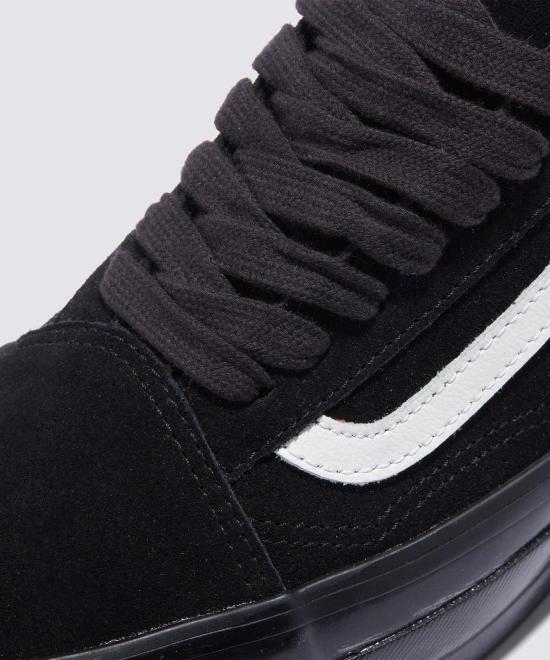 Vans Classic Lace-Up Low-Top Sneakers for Men VN000D56B8C1 DOM