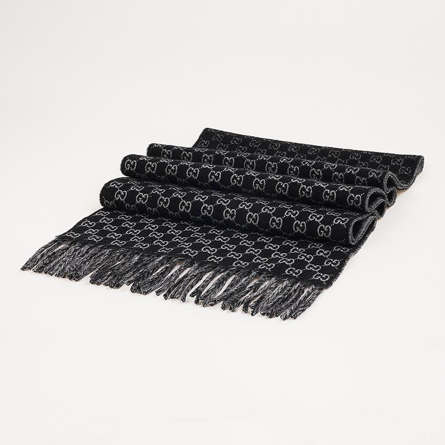 GUCCI Men’s GG Wool Jacquard Scarf