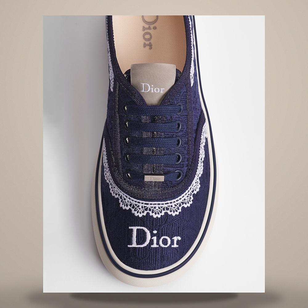 DIOR Blue Oblique Embroidered Cotton Low Top Sneakers White Laces KCK519OCC S32N