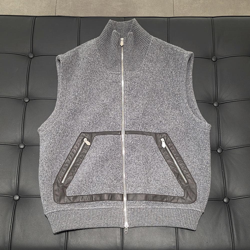 HERMES Wool Cashmere Lambskin Pocket Detail Vest Gris Grey