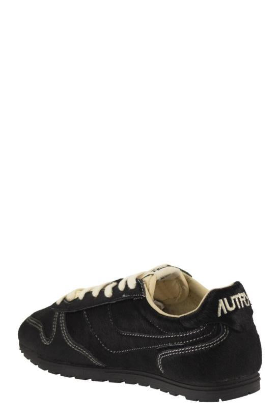 AUTRY Black Leather WINDSPIN Low-Top Sneakers for Women
