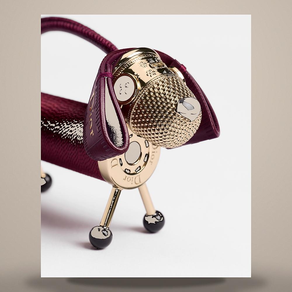 DIOR Pale Gold Metal Burgundy Calfskin Thread Couture Bag Charm V2197WOMLM D53R