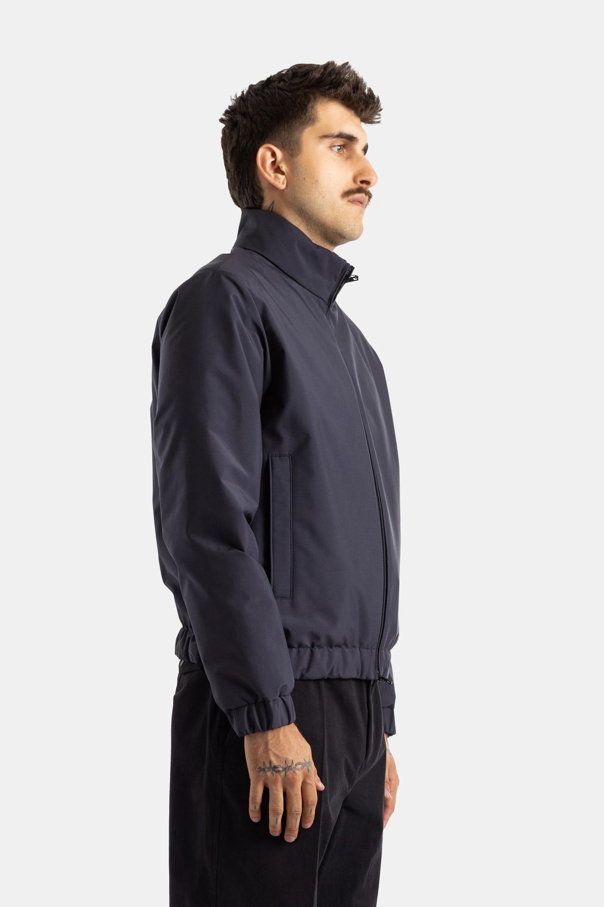 Moncler Men’s Puffer Down Jacket Navy