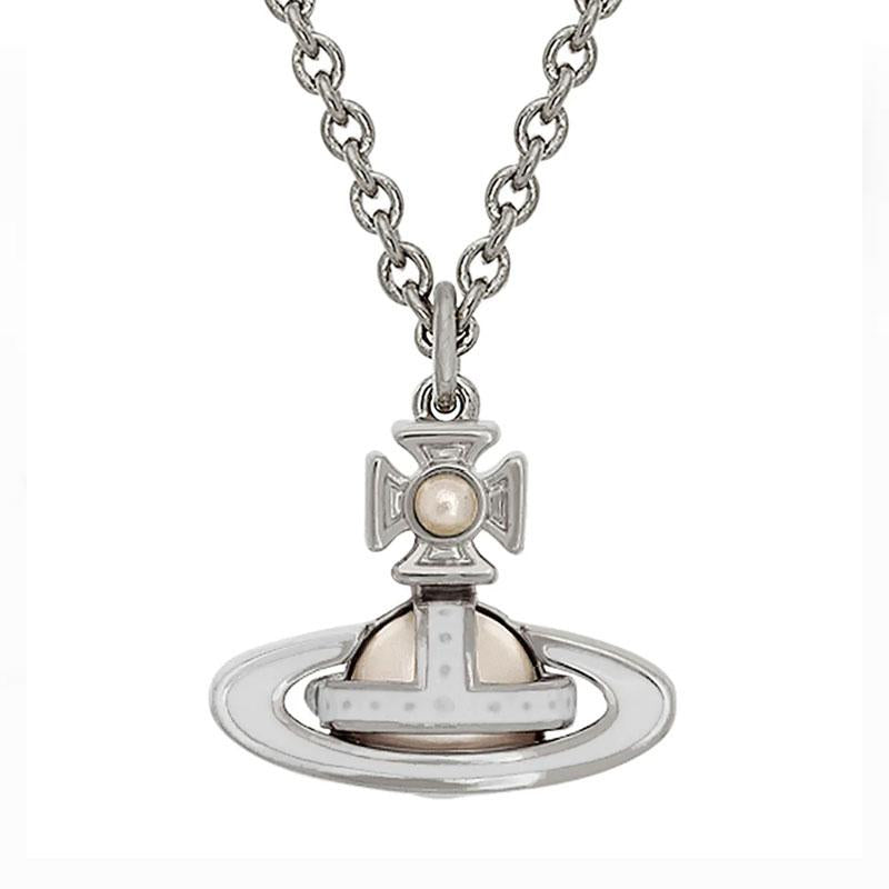 Vivienne Westwood Simonetta Bas Relief Pendant Silver Necklace 63020322 02P113