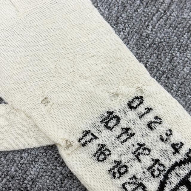 MM6 Number Logo Wool Knit Gloves Unisex S52TS0043 M13135 103