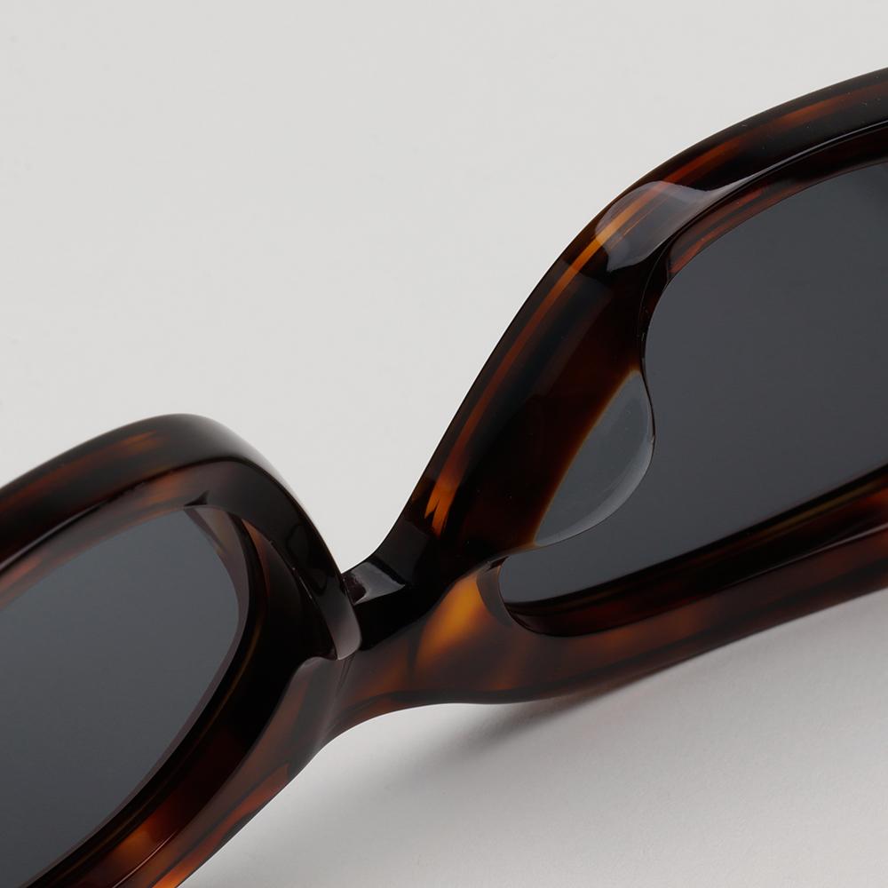 CELINE Triomphe Havana Acetate Sunglasses Asian Fit Unisex CL40282U 52A