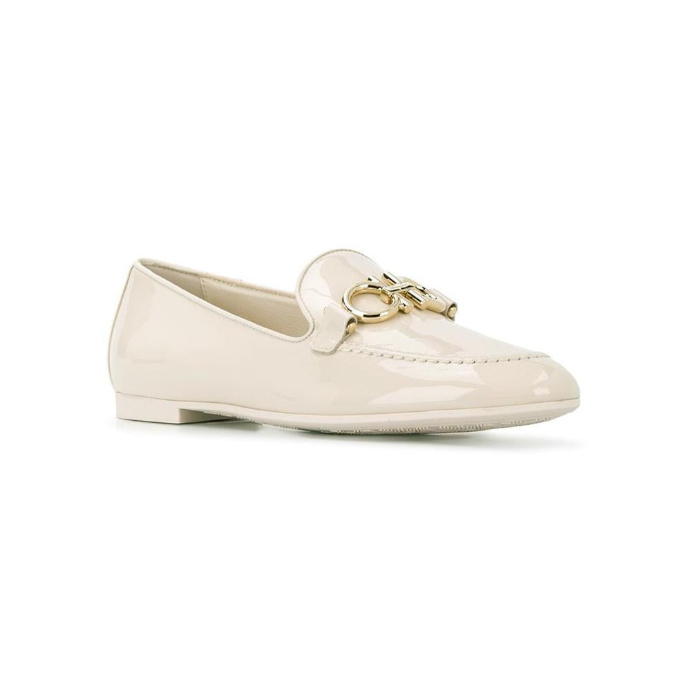 Ferragamo Trifoglio Leather Loafers Women’s Flat Shoes 0727757