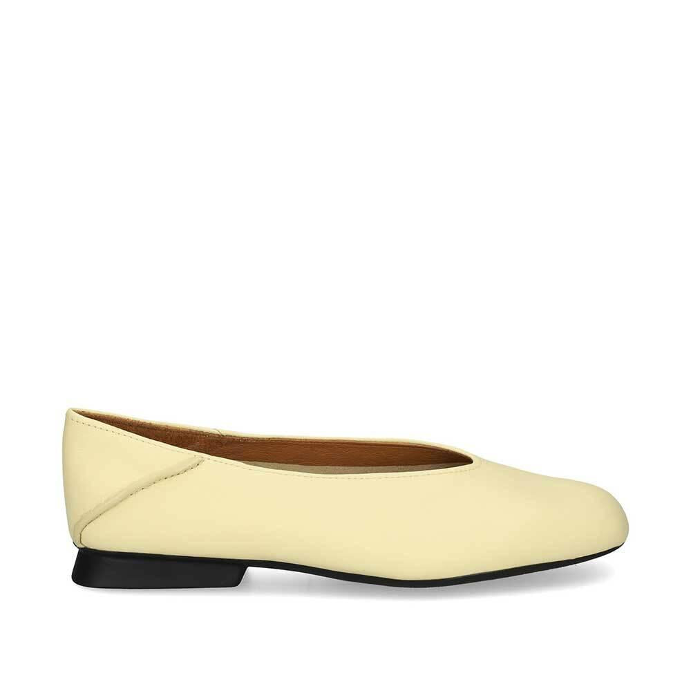 Camper Cassi Mayra Leather Flat Shoes K201253 046