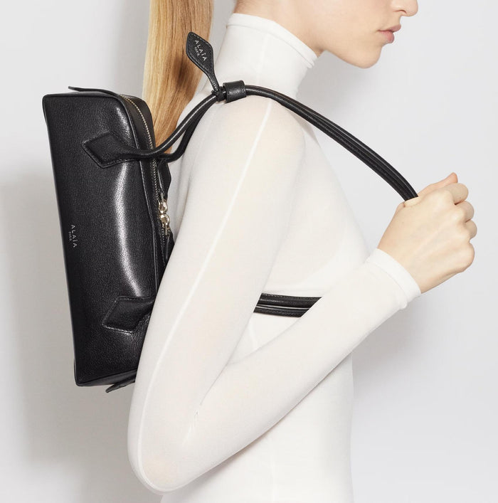 ALAIA Le Teckel Small Black Shoulder Bag AA1S06029CA212 999