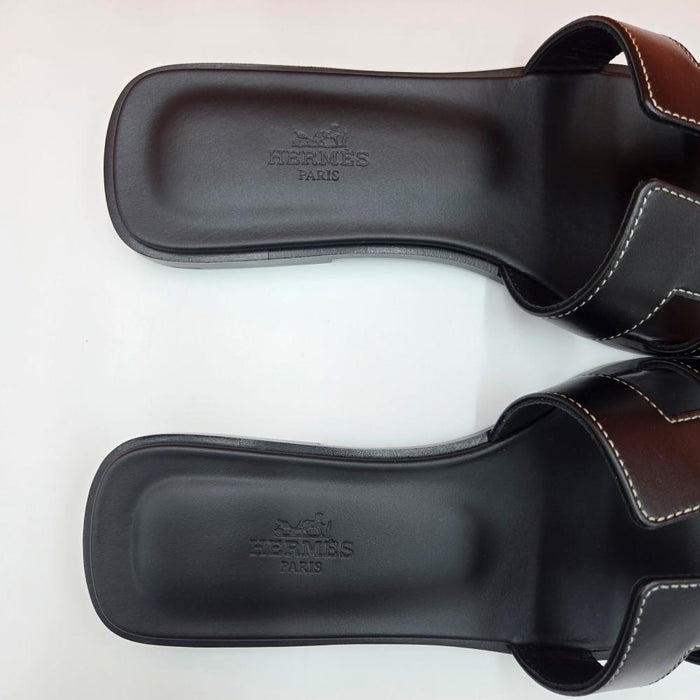HERMES Oran Black Leather Women’s Sandals