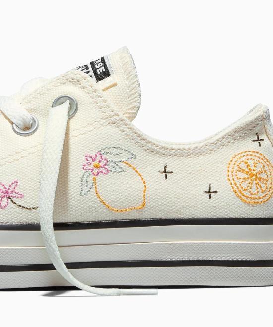 Converse Women’s Canvas Low-Top Sneakers A16681C DOM