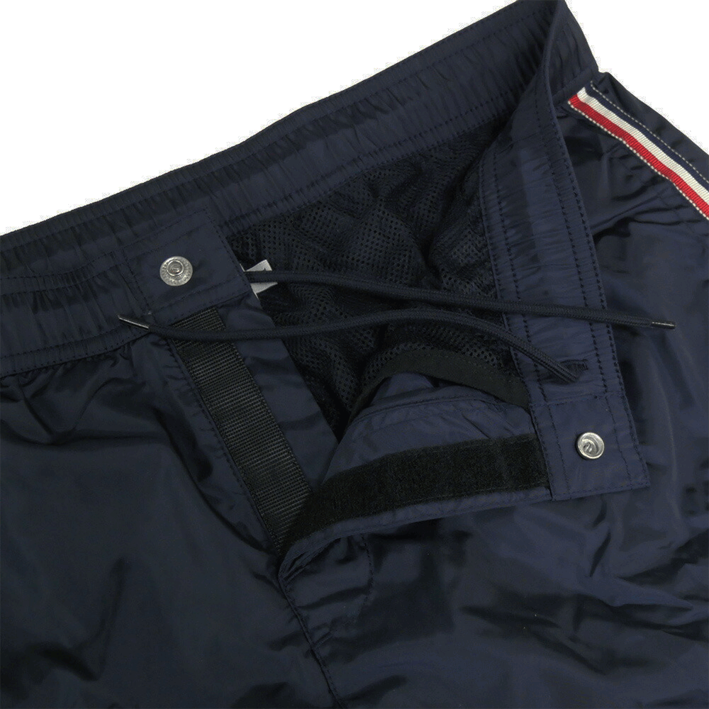 Moncler Navy Logo Swim Shorts Men 2C00018