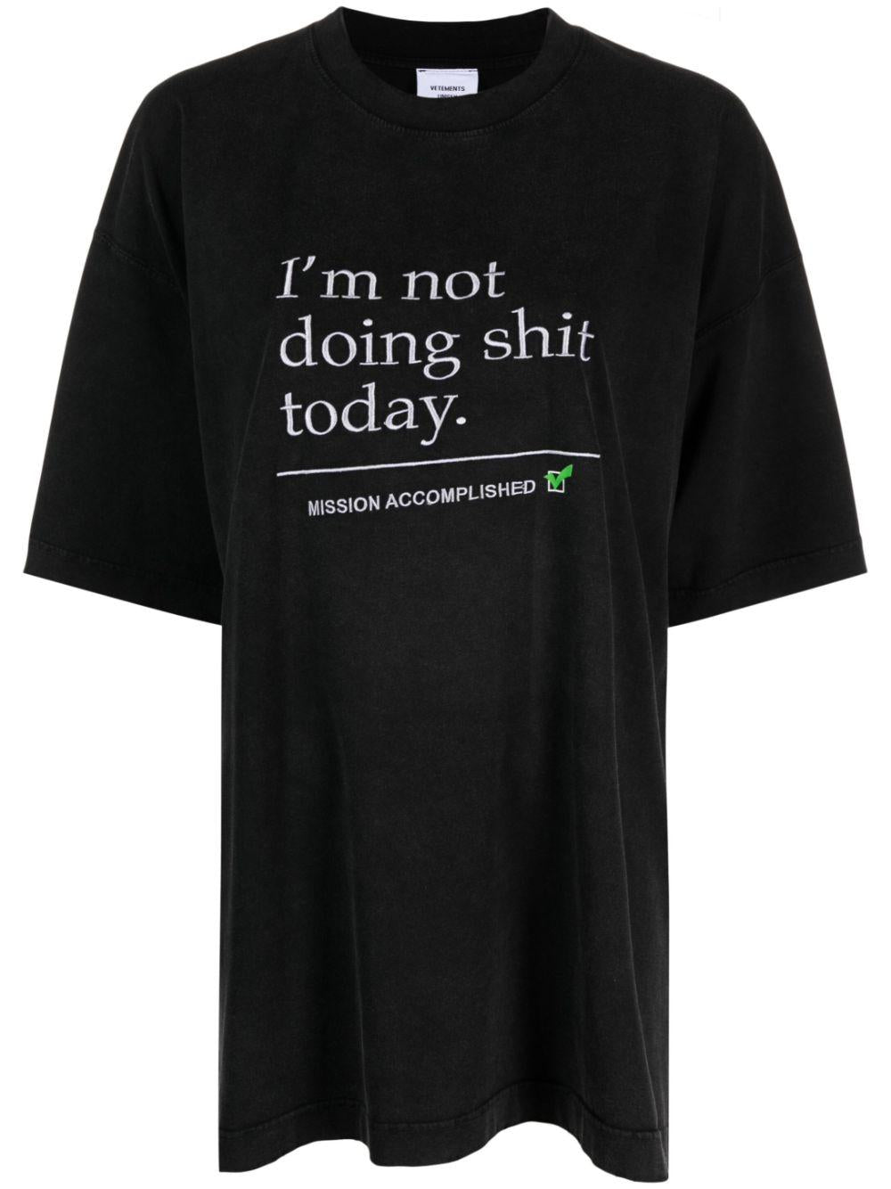 Vetements Men's Graphic Slogan Print Short Sleeve T-Shirt UE63TR320B