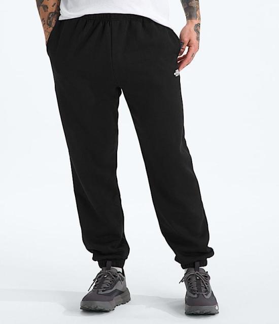 The North Face Men’s Training Jogger Sweatpants NF0A8CWUJK3 TNF BLACK DOM