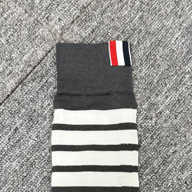 THOM BROWNE Tricolor 4-Bar Cotton Socks FAS020B 01690 025