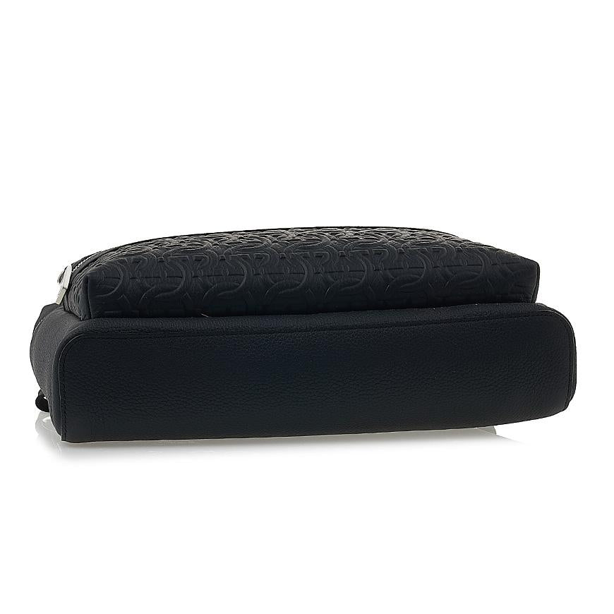Ferragamo Men's Gancini Pattern Leather Crossbody Bag 24 1303 NERO 0763368