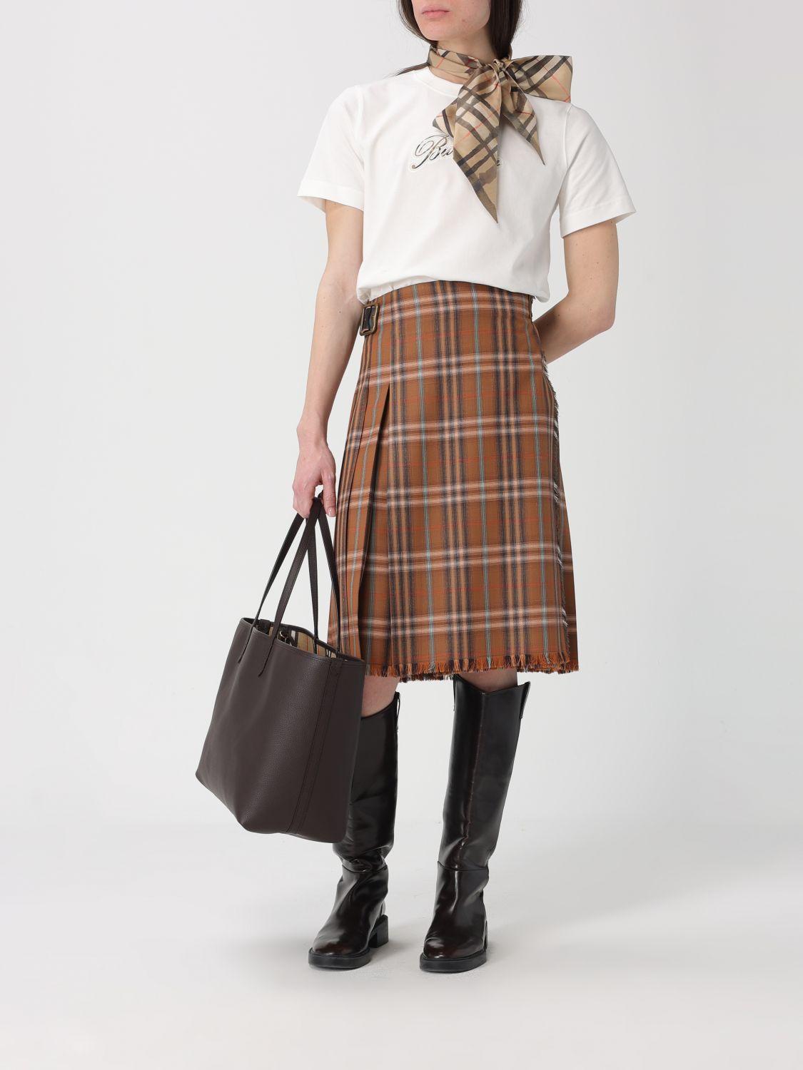 BURBERRY Short Sleeve Logo T-Shirt Black Cotton Women