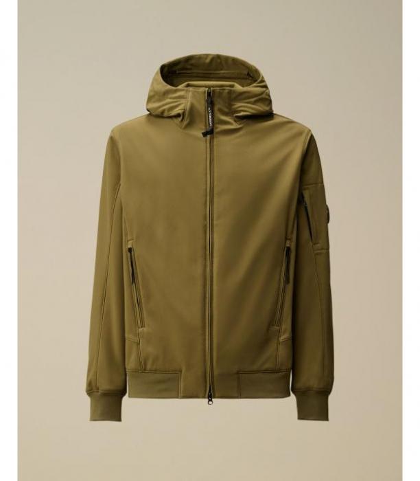 CP Company Shell-R Hooded Jacket 19CMOW701A 006097A 652