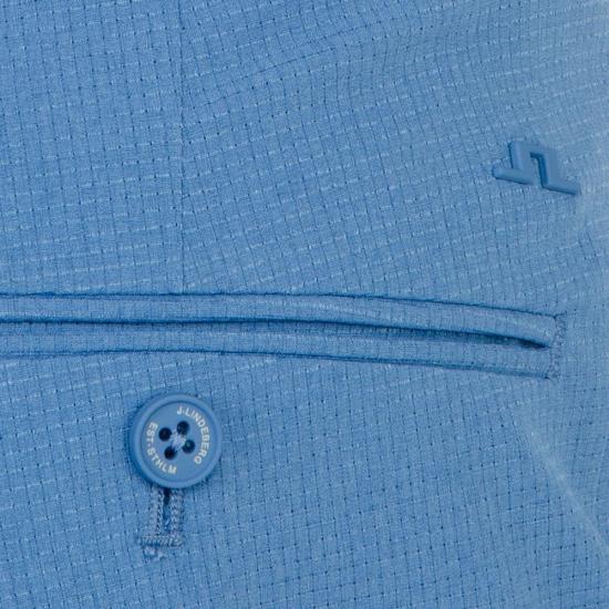 J LINDEBERG Federal Blue Stretch Golf Short Pants for Men GMPA14599 O228