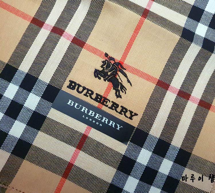 BURBERRY Classic Nova Check Petite Scarf Beige Cotton Unisex