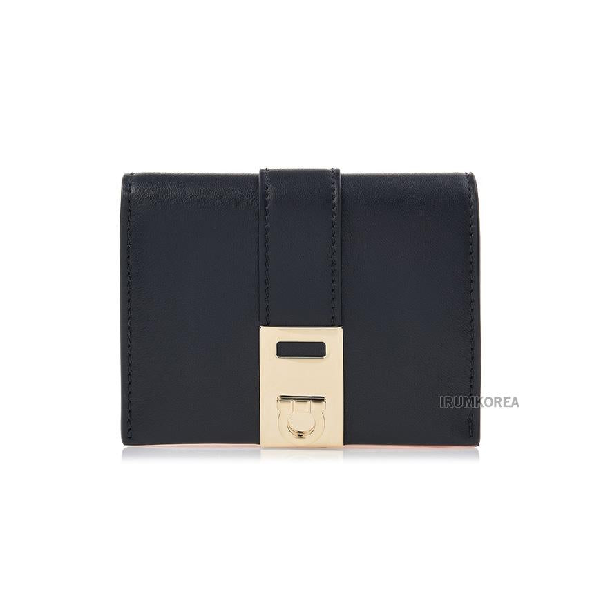 Ferragamo Women’s Hug Compact Bifold Wallet Black Leather 0770850