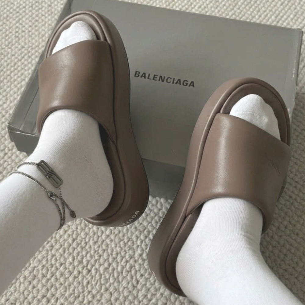 BALENCIAGA Nappa Leather Platform Slide Sandals Women 656960 WA2M3