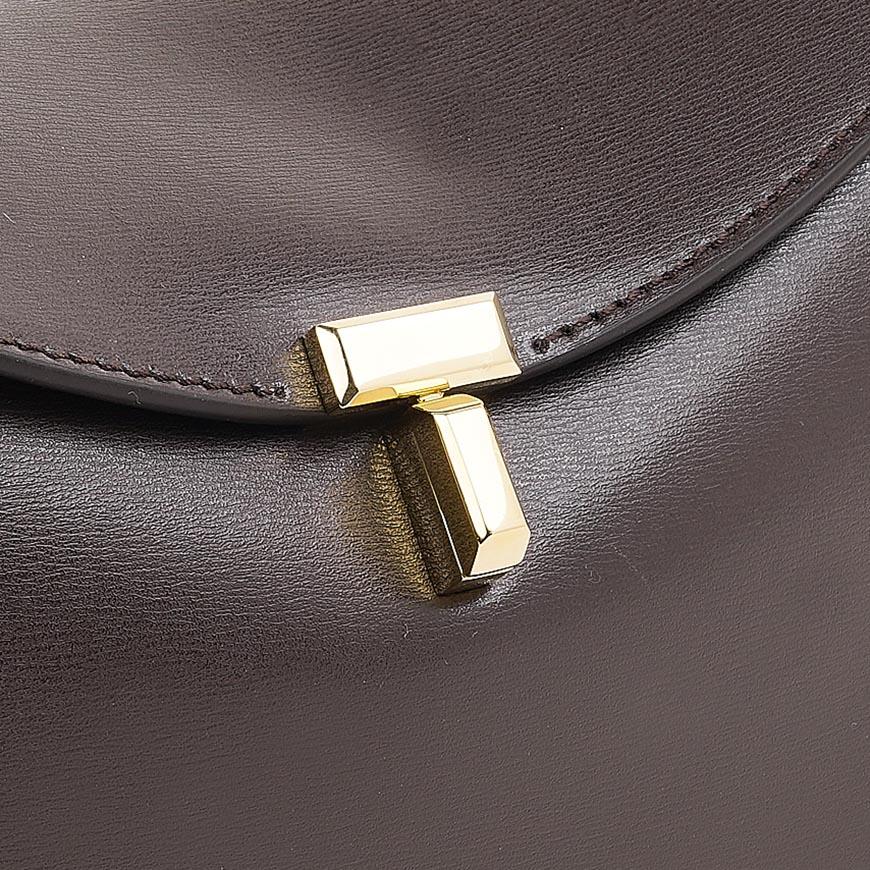 Toteme T-Lock Leather Clutch for Women 244WAL950LE0025 213