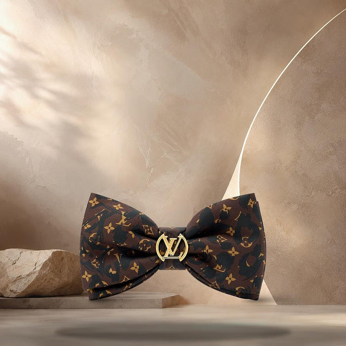 Louis Vuitton Black Safari Bow Hair Clip M03607