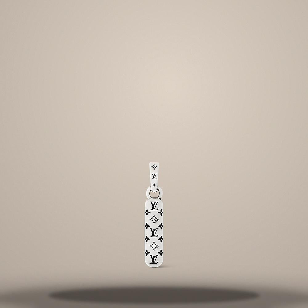 Louis Vuitton LV Skateboard Charm Keyring 3 x 0.5 cm M03089
