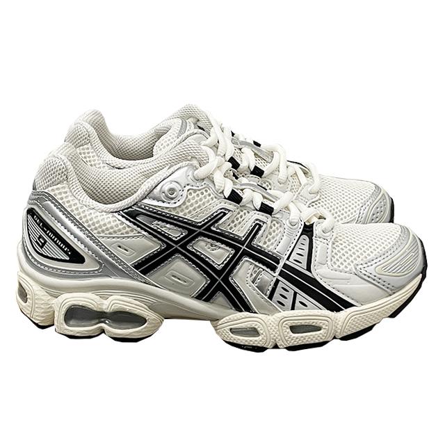 Asics Gel Nimbus 9 Low-Top Sneakers Unisex 1201A424 105