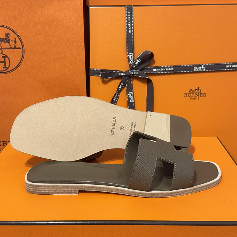 HERMES Etoupe Brown Calfskin Oran Sandals Women