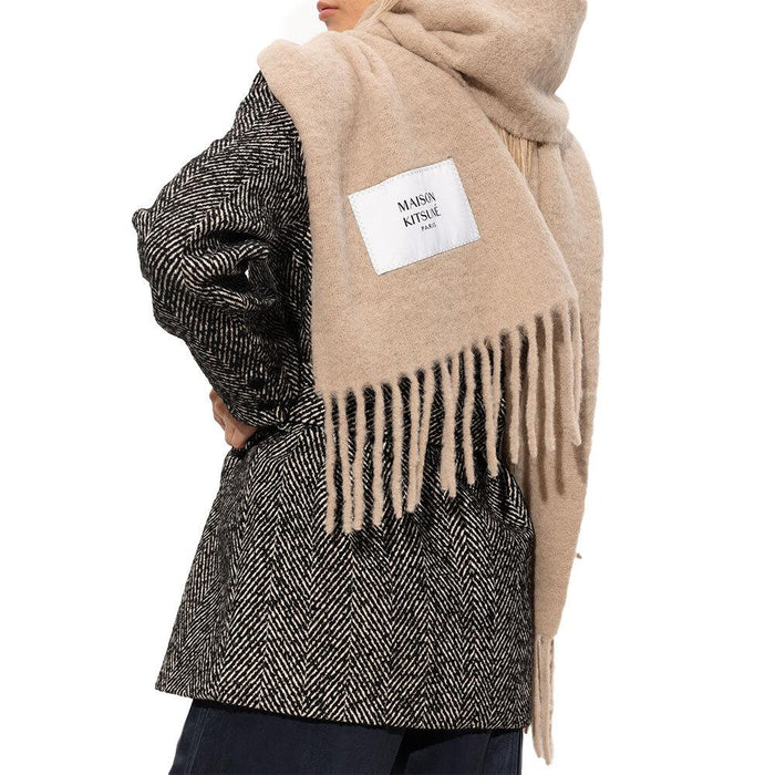 Maison Kitsune Bold Fox Logo Wool Scarf LM06206 WA0022 P242