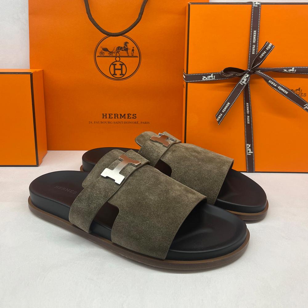 HERMES Suede Calfskin Kelly Buckle Sandals Etoupe Palladium Hardware