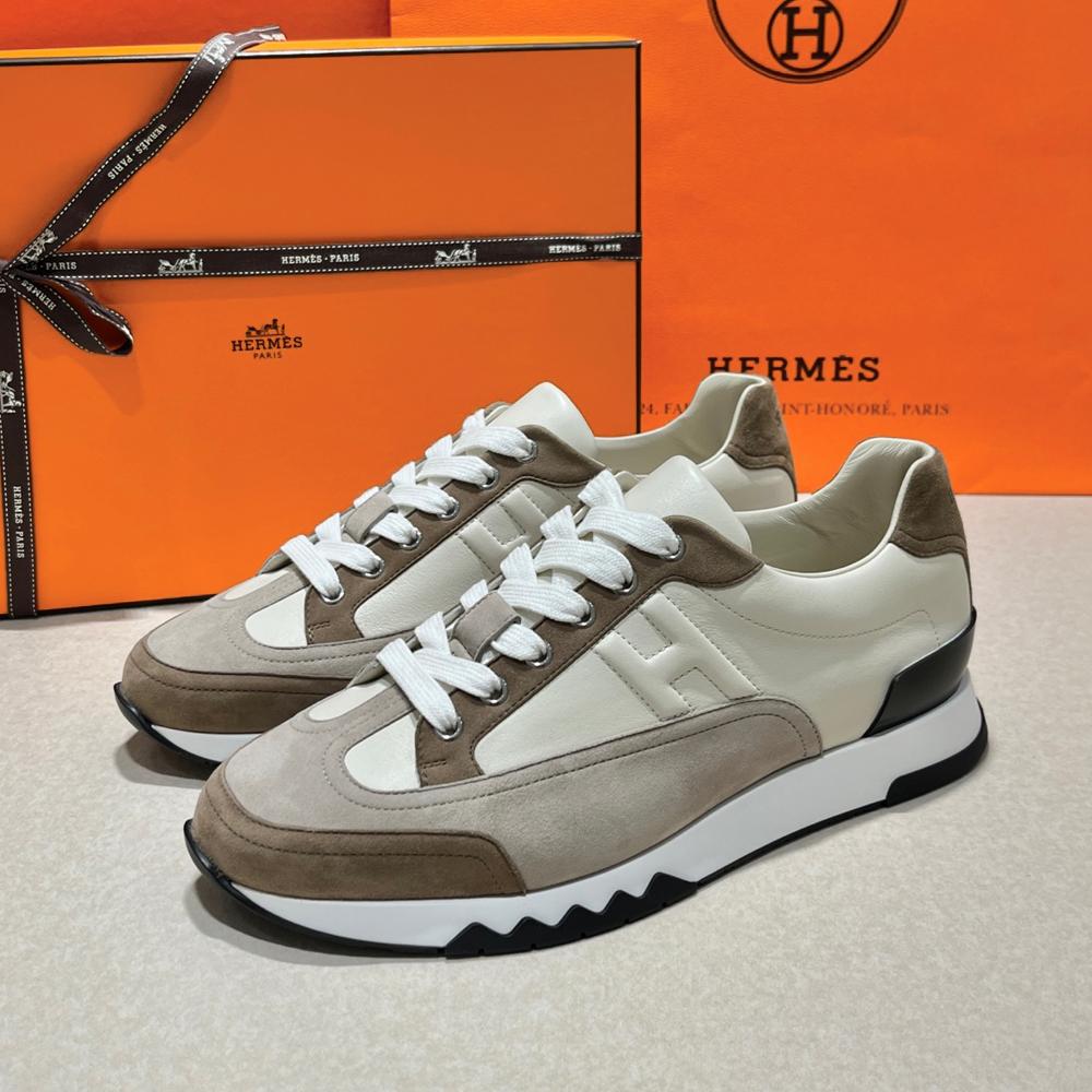 HERMES Trail Sneakers Calfskin Gray Beige Low-Top Men’s