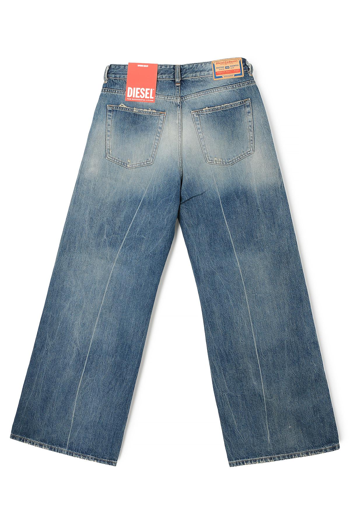 DIESEL Medium Blue 1996 DSIRE Denim Jeans Unisex A0692509L47 01