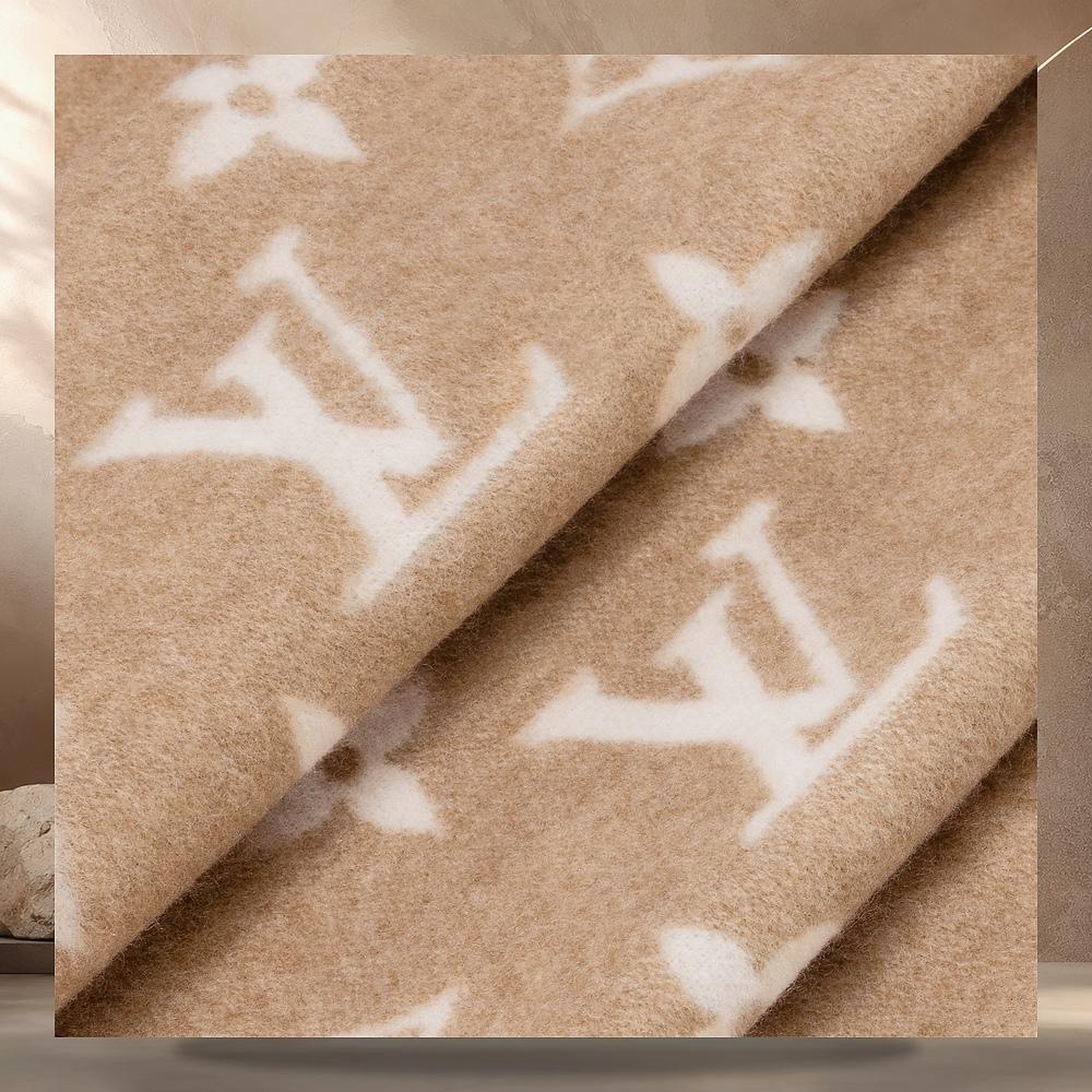 Louis Vuitton Neo Monogram Blanket Beige Scarf M79230