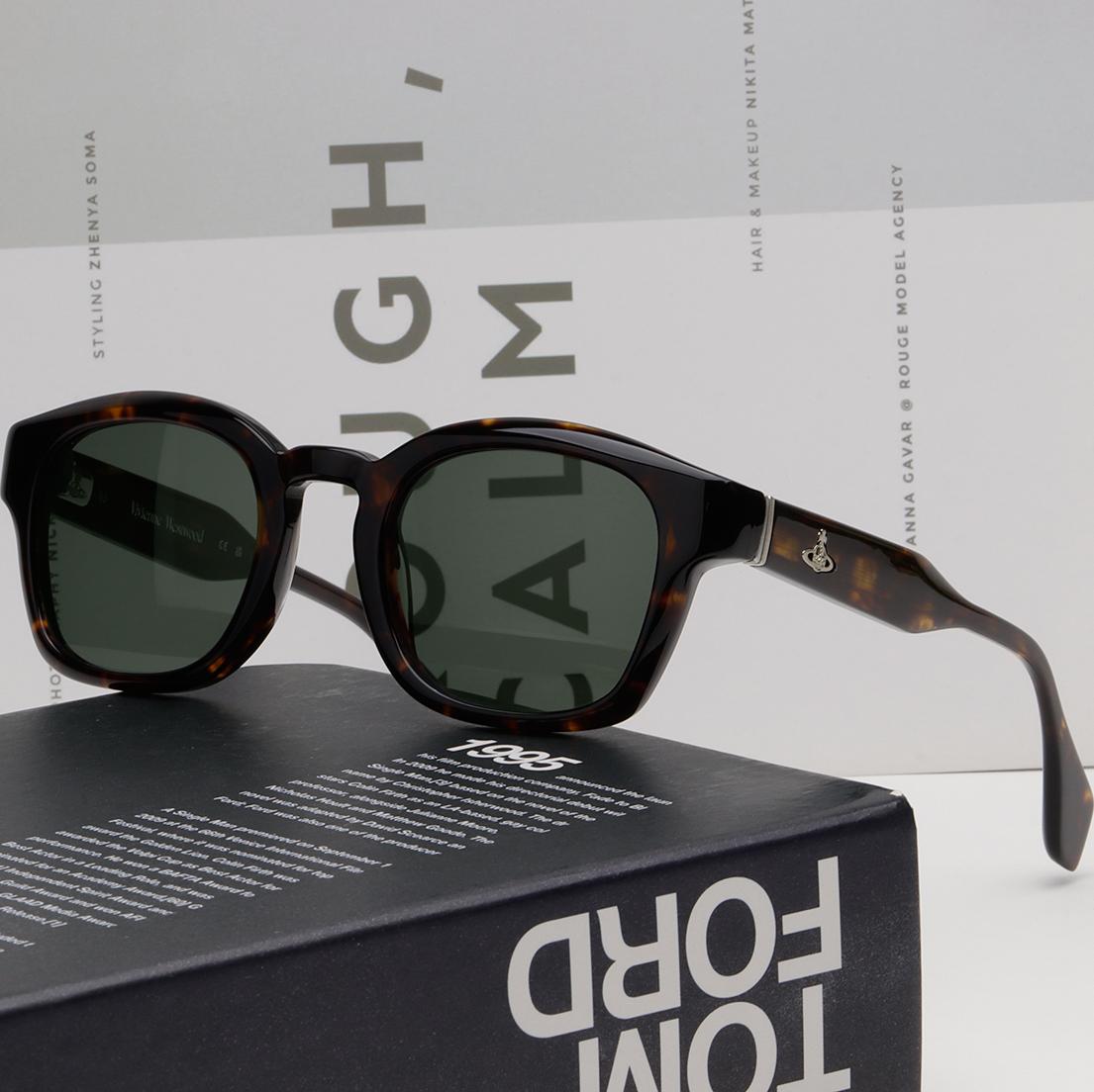 Vivienne Westwood Tortoise Acetate Square Sunglasses Unisex VW5025 100