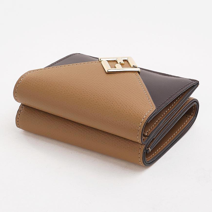 FENDI Women’s FF Diamond Small Bifold Wallet Leather Brown