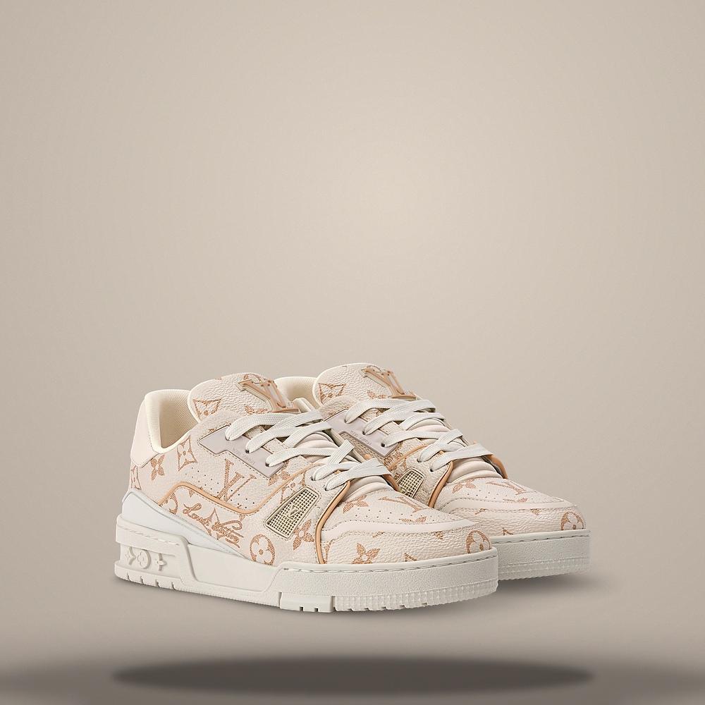 Louis Vuitton Men's Dune Beige Trainer Sneakers 1AKYBU