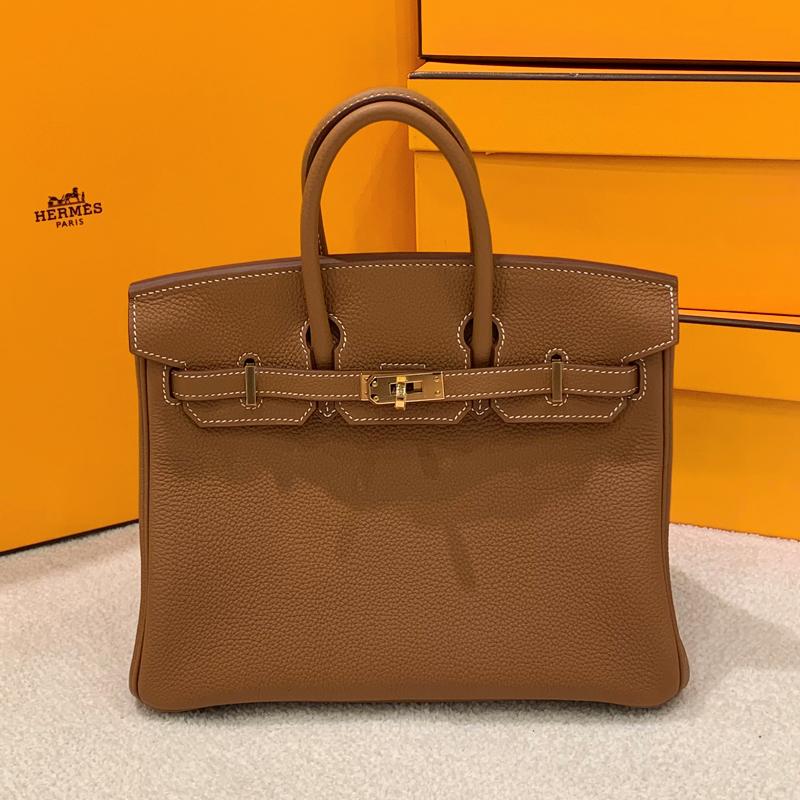 HERMES Gold Togo Leather Birkin 25 Tote Bag with Gold Hardware
