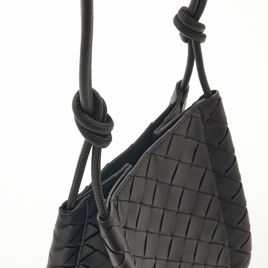 Bottega Veneta Intrecciato Leather Crossbody Bag for Women 709279 V3UH3 2132