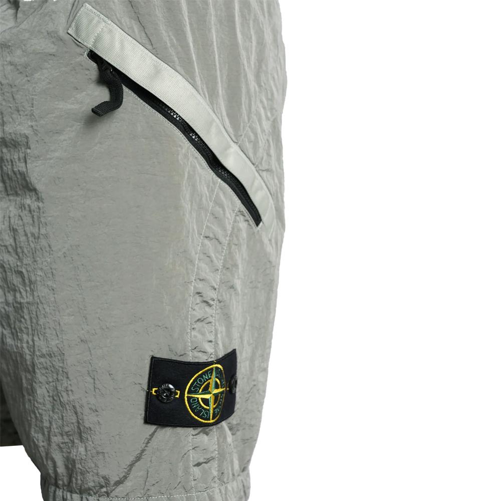 STONE ISLAND Grey Wappen Patch Bermuda Shorts L1S15 L100008 S0019 V0061