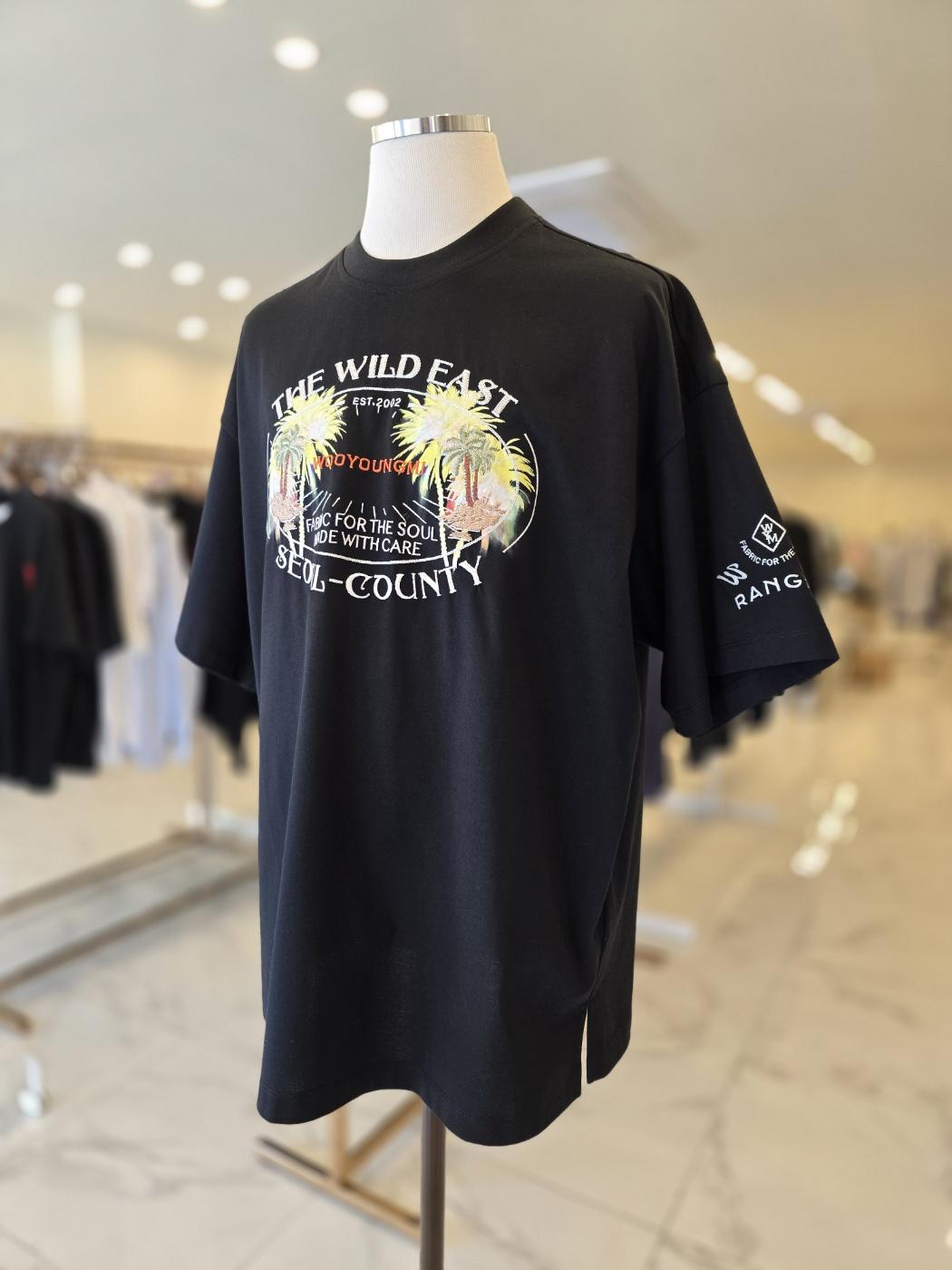 WOOYOUNGMI Black Palm Tree Graphic T-Shirt W251TS19708B