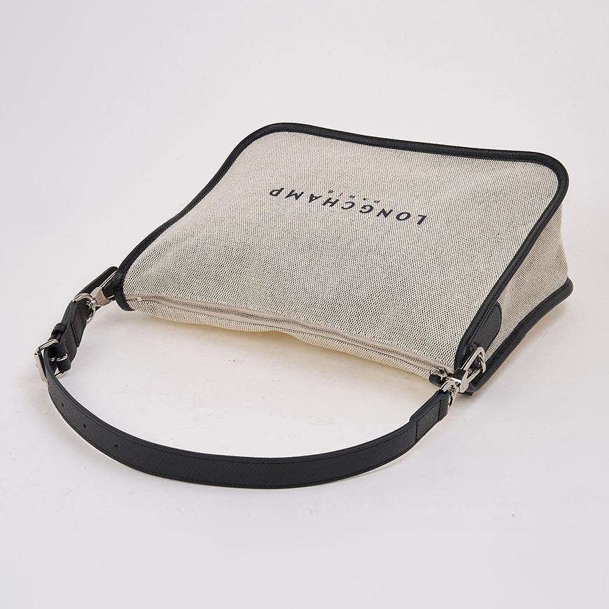 Longchamp Essential L Shoulder Bag for Women 10323 HSG 037