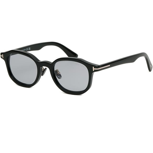 TOM FORD Black Acetate Square Sunglasses Gray Tint Asian Fit TF1149D 05A